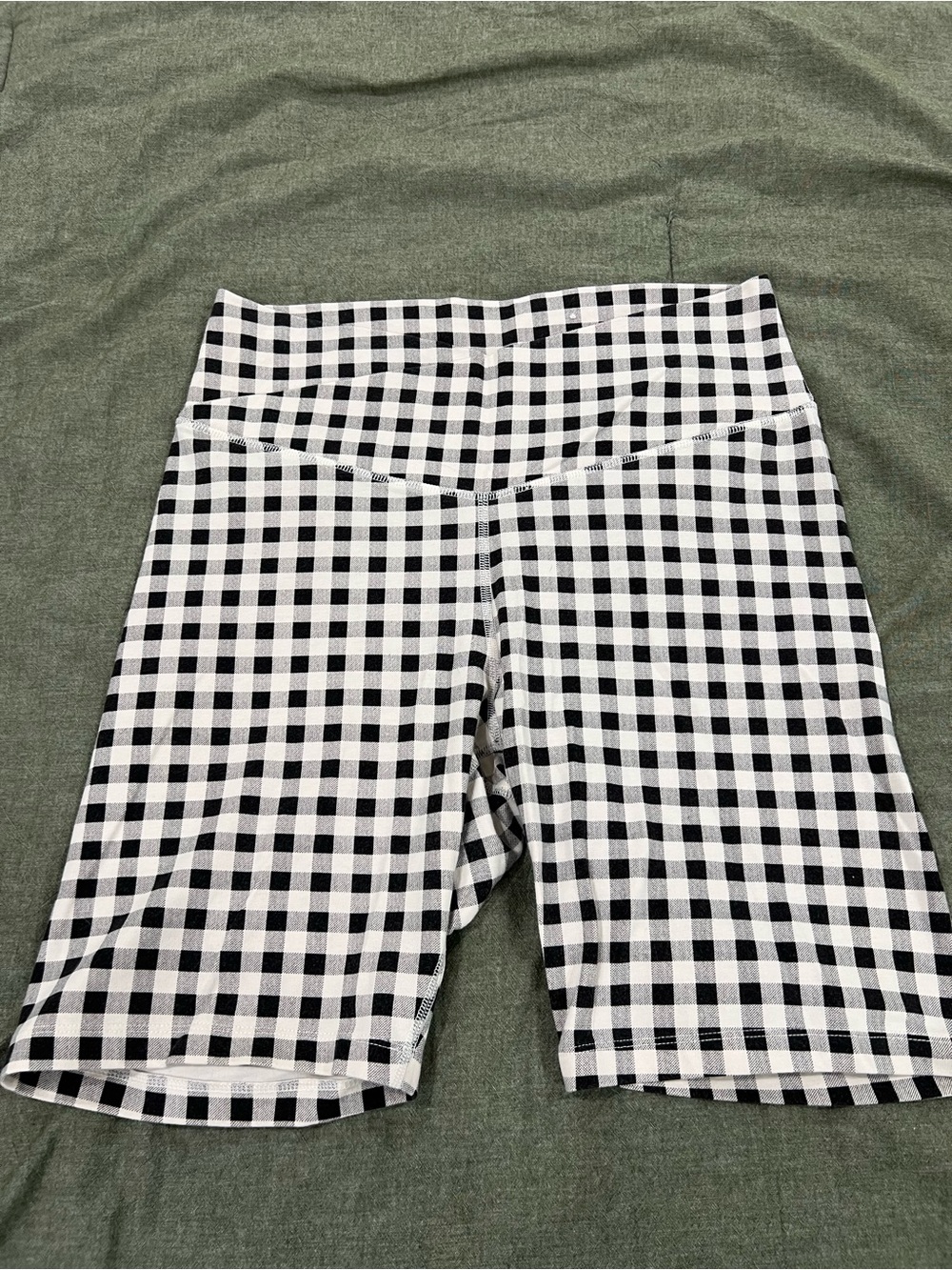 Old Navy Black and White Gingham Mid-Rise Bike Shorts